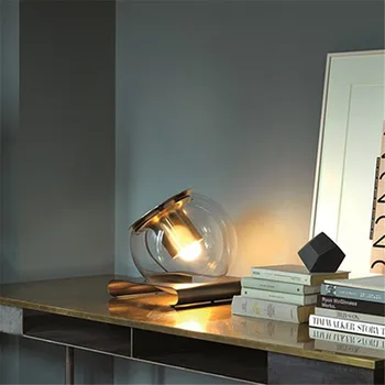 Nordic glass ball tabel lamp Minimalistlik Loominguline postmodernistlik Kujundaja silver light Öö Baar Dekoratiivsed magamistuba öö lambid