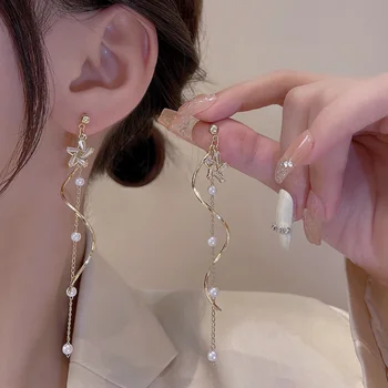 2023 Uus Pikk Crystal Star Tutt Pearl Kõrvarõngad Naistele korea Fashion Kuldne Kett Tolknema Kõrvarõngas Pulmapidu Ehted Kingitus